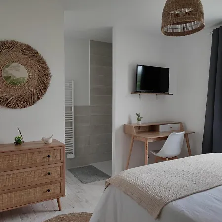 La Parenthese Cormillonne Bed & Breakfast Corme-Ecluse