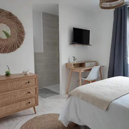 La Parenthese Cormillonne Bed & Breakfast Corme-Ecluse