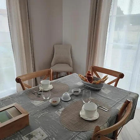 Bed & Breakfast La Parenthese Cormillonne Corme-Ecluse