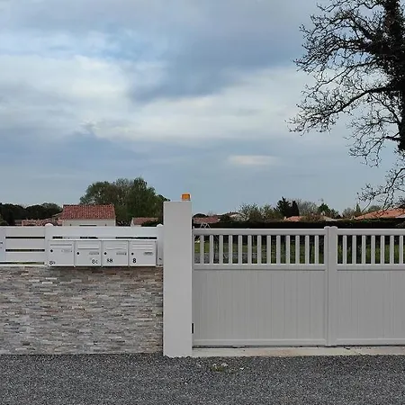 Panzió La Parenthese Cormillonne Corme-Ecluse